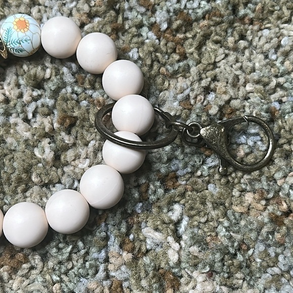 Sunflower Teal, Yellow & Cream Keychain Bracelet Wristlet Silicone Beaded Brassy - Picture 4 of 5